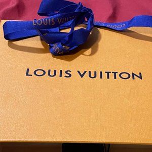 Louis Vuitton Belt Box